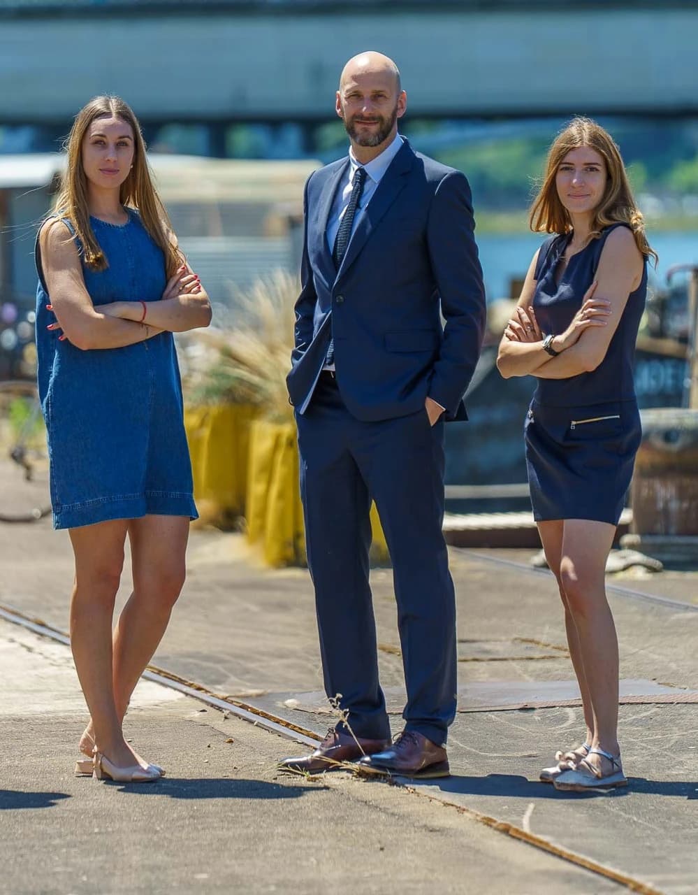 Équipe Concorde Avocats — photo de groupe à l'extérieur